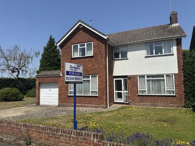 House for sale in Winkfield