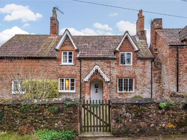 House for sale in Sampford Brett