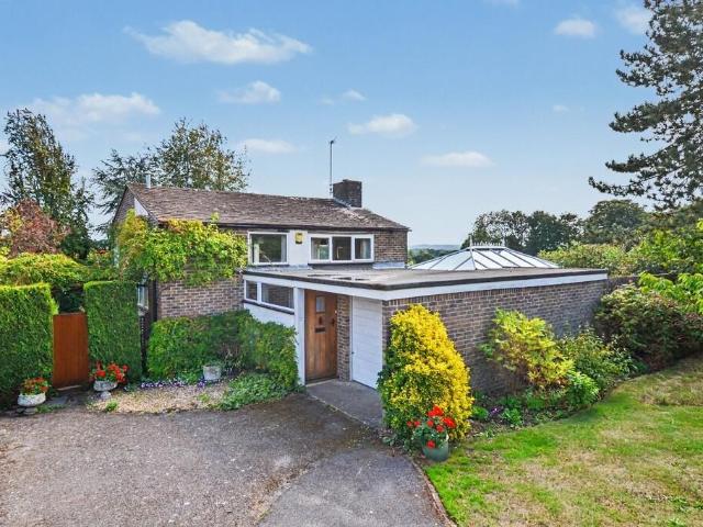 House for sale in Byworth, Littlecote