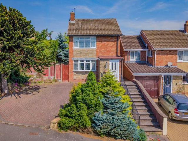 House for sale in Wordsley, West Midlands