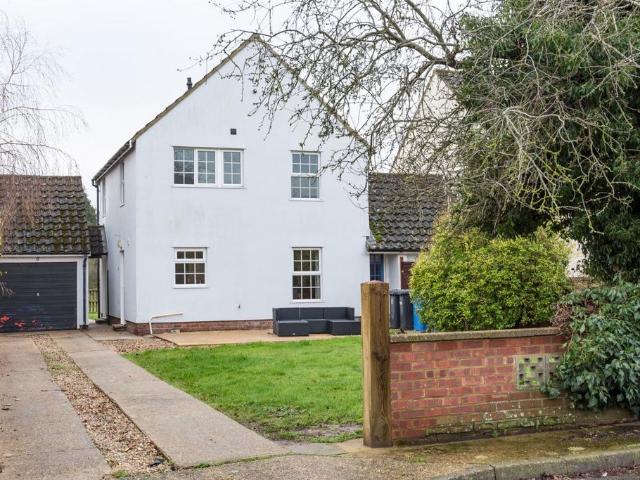 House for sale in Chelmondiston, Suffolk