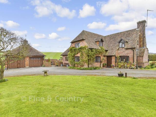 House for sale in The Bridge, Kent