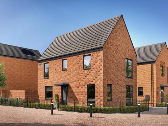 House for sale in Houghton Regis, Bedfordshire