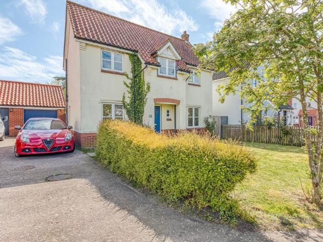 House for sale in Dickleburgh and Rushall, Burgh St Peter