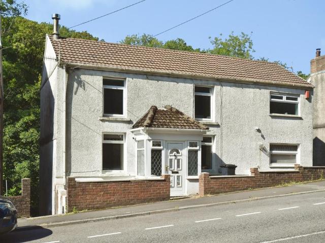 House for sale in Pontardawe, Pontardawe, Clydach