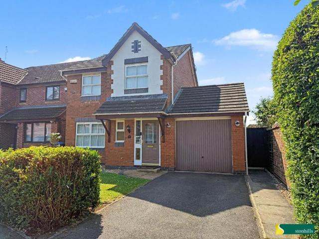 House for sale in East Hunsbury, Northamptonshire