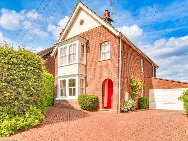 House for sale in Duton Hill, Essex