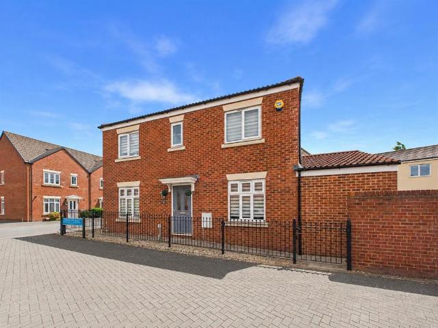 House for sale in Gloucester, Isle Of Man