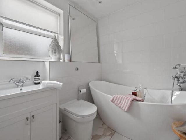 Farm for sale in Pollokshields, Scotland