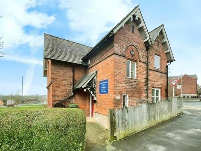 House for sale in Leftwich, Cheshire