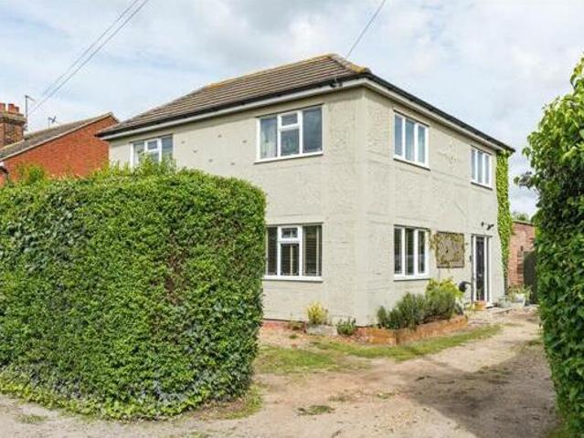 House for sale in Fordham Heath