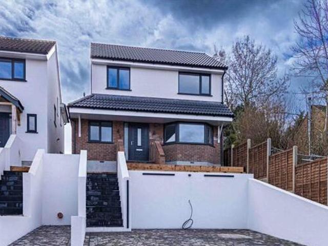 House for sale in North Watford, Hertfordshire