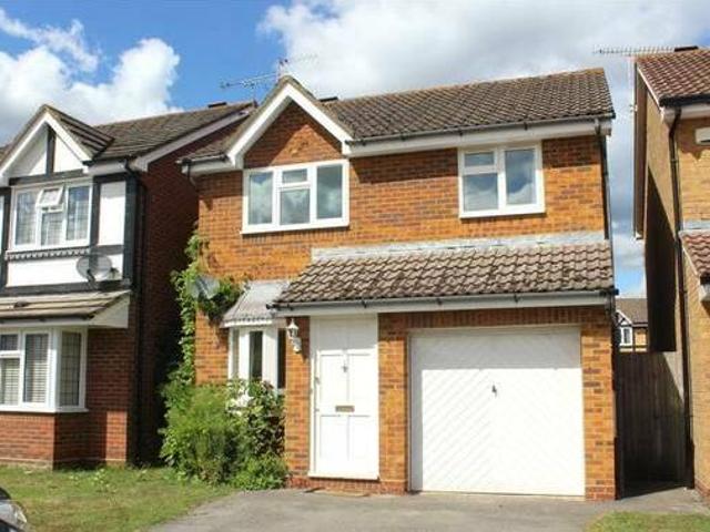 House for rent in Surrey, England