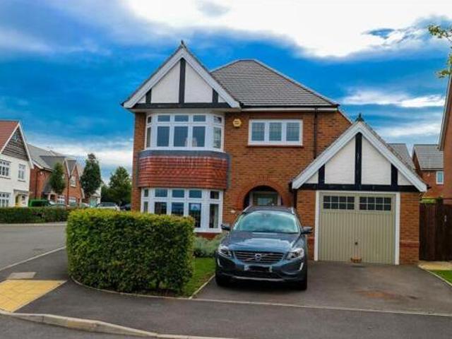 House for sale in Alcester, Stratford-on-Avon
