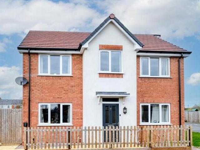 House for sale in Alderminster, Warwickshire