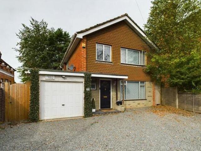 House for sale in Cargate, Aldershot