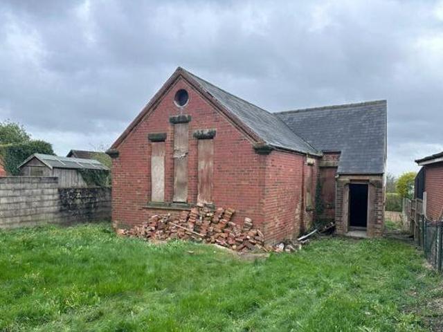 House for sale in Kedleston, East Midlands