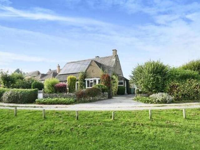 House for sale in Kedleston, East Midlands