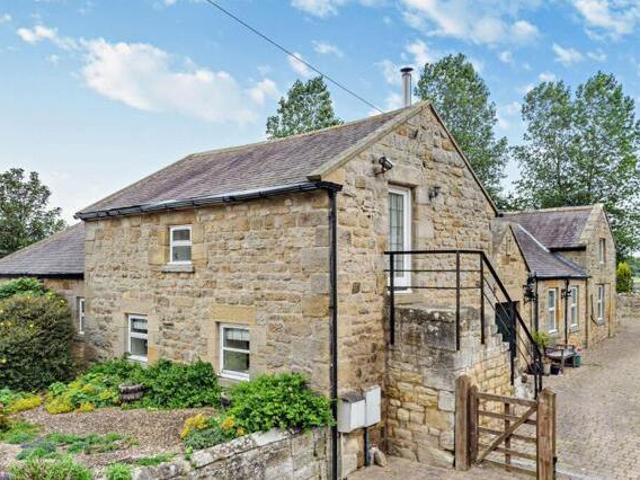 House for sale in Alnwick, Northumberland