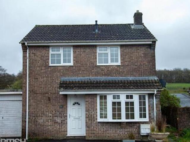 House for sale in Ammanford, Wales