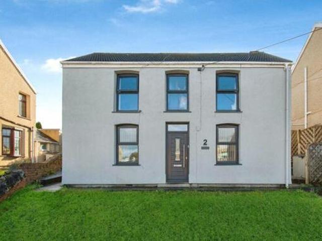House for sale in Ammanford, Wales