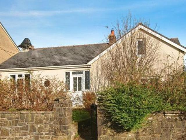House for sale in Ammanford, Wales