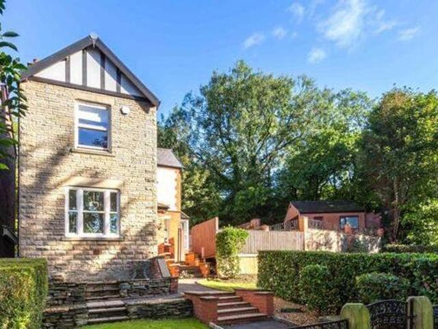 House for sale in Lyons, Greater London
