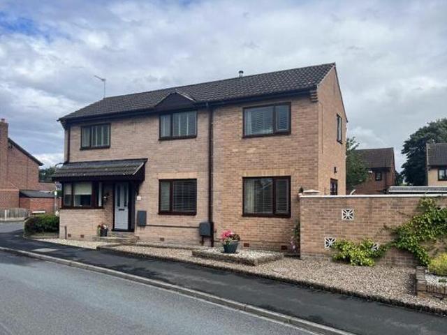 House for sale in Armthorpe, South Yorkshire