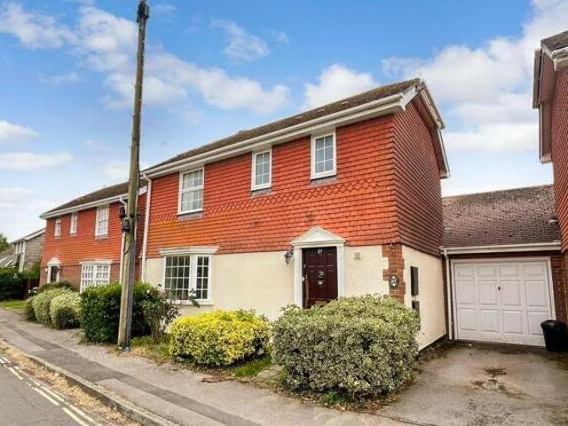House for sale in Arundel, Clapham