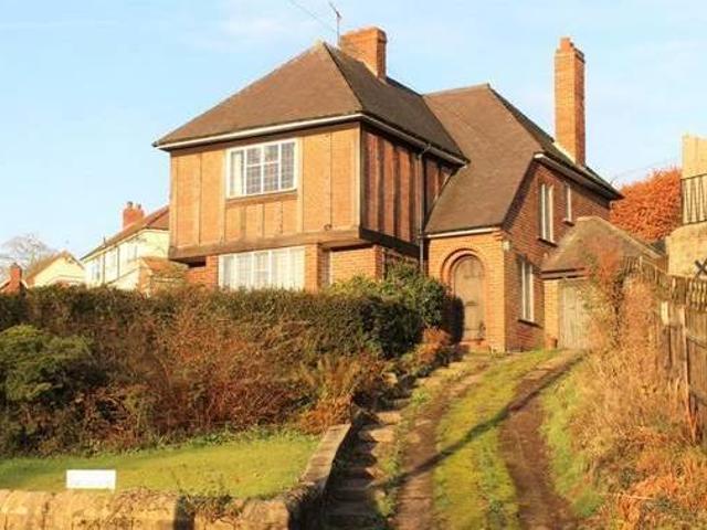 House for sale in Froggatt, East Midlands
