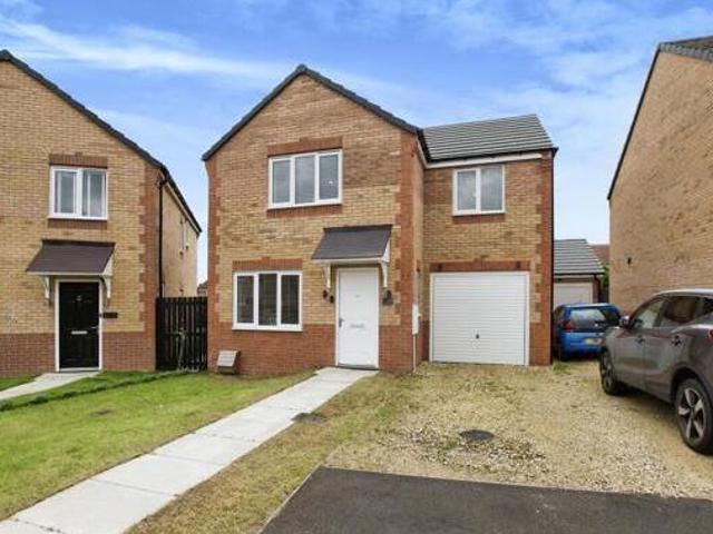 House for sale in Woodhorn Park, Ashington