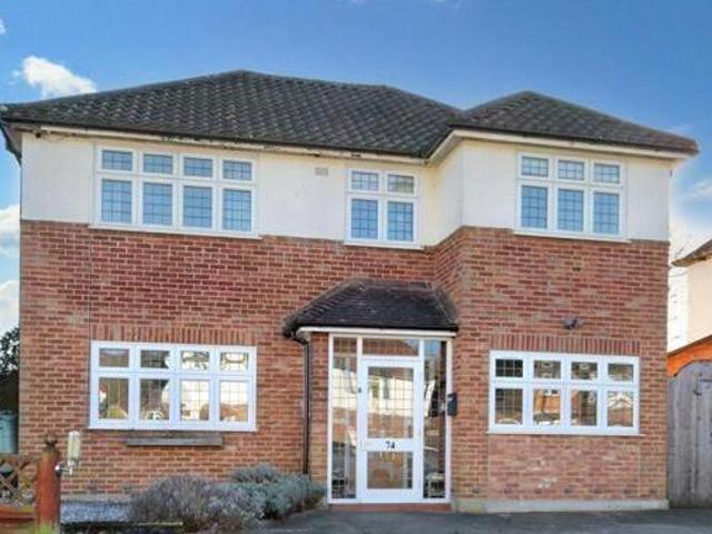 House for sale in Pachesham Park, Surrey
