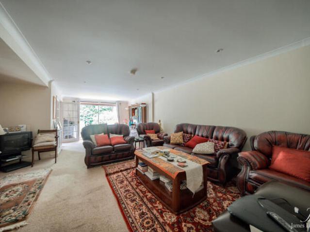 Farm for sale in Edgbaston, West Midlands