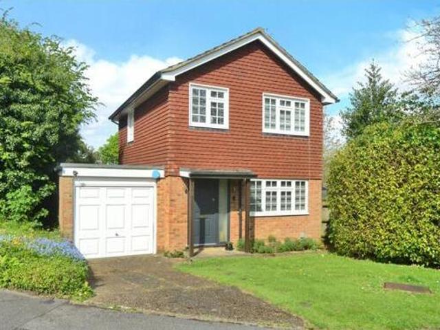 House for sale in Nork, Red Hill