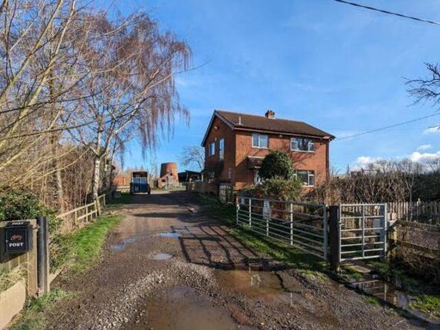 House for sale in Lyons, Greater London