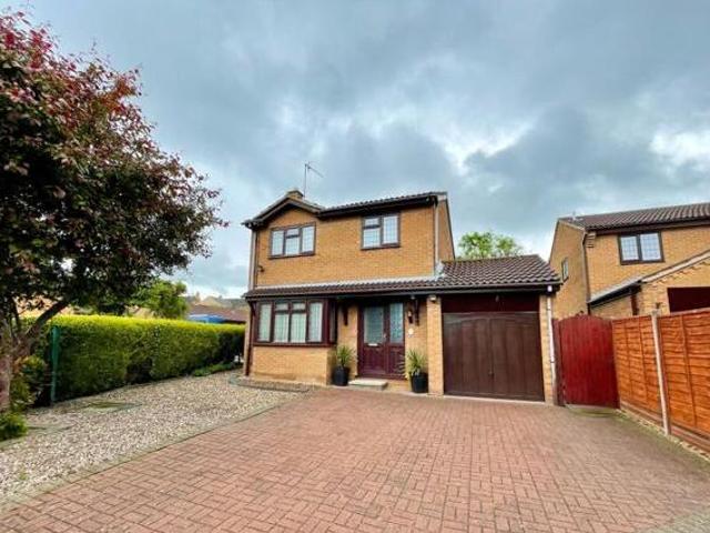 House for sale in Kettering