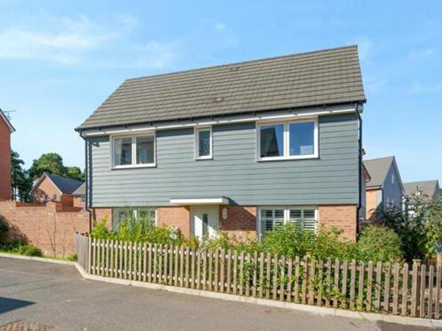 House for sale in Basingstoke, Basingstoke and Deane