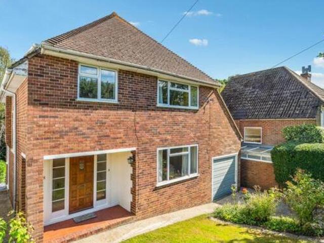 House for sale in Holtspur, Forty Green