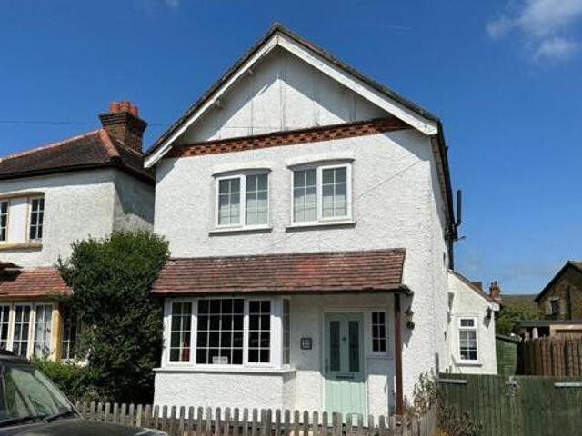 House for sale in Beaconsfield Old Town, Beaconsfield