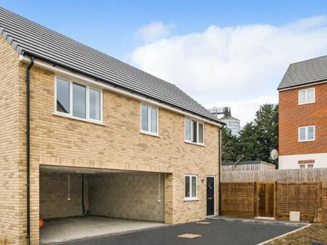 House for sale in Bedford