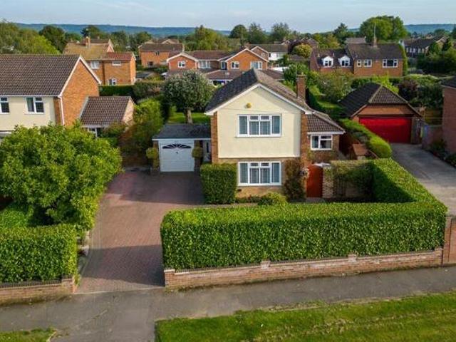House for sale in Aylesbury