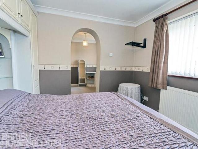 Farm for sale in Chapeltown, Sheffield