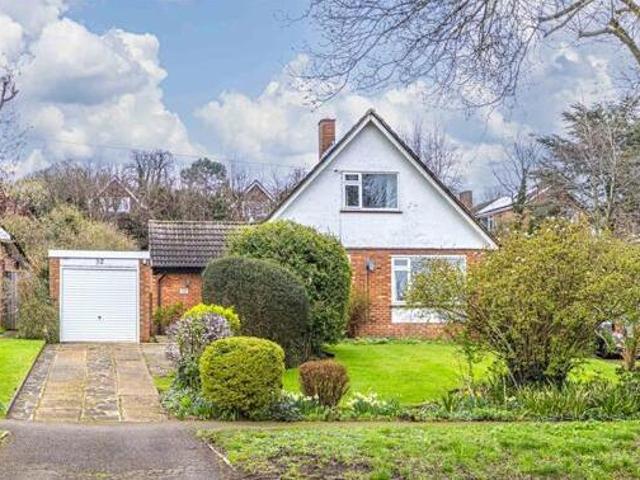 House for sale in Pouchen End, Hertfordshire