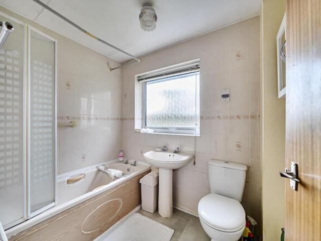Farm for sale in Rodbourne, Swindon