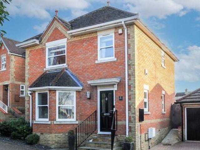 House for sale in Sunnymede, Billericay