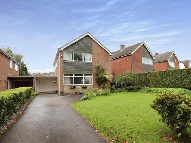 House for sale in Overslade, New Bilton