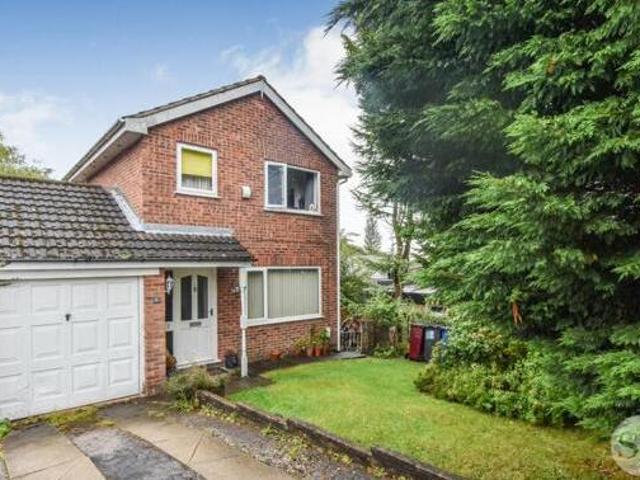 House for sale in Four Lane Ends, Blackburn