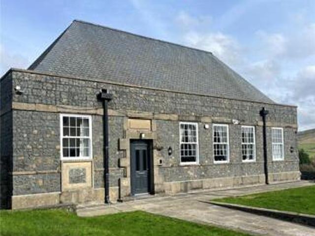 House for sale in Blaenau Ffestiniog, Wales