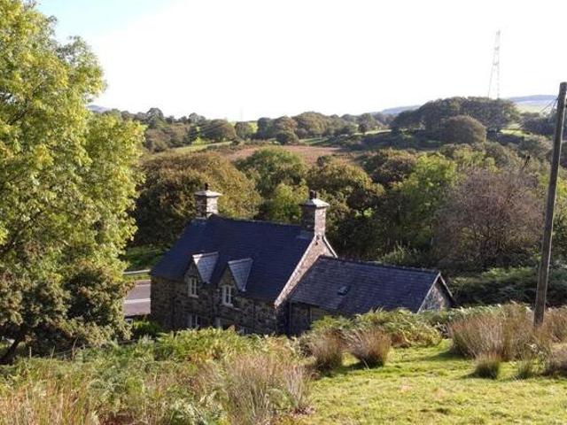 House for sale in Blaenau Ffestiniog, Wales