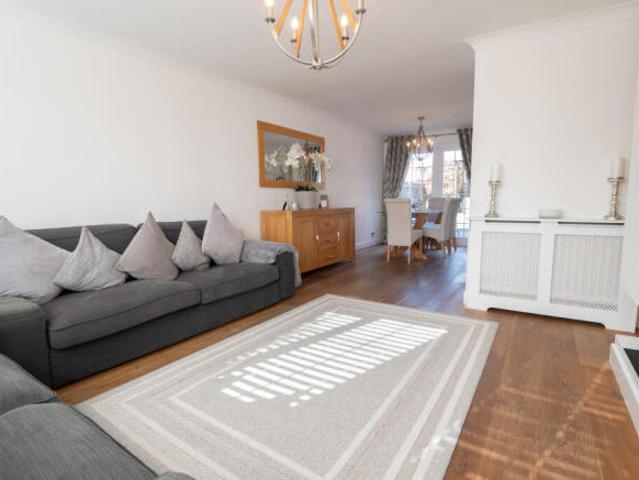 Farm for sale in Netley, Eastleigh